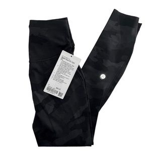 NWT Base Pace Lululemon size 0 camo coal 25” HR pants.